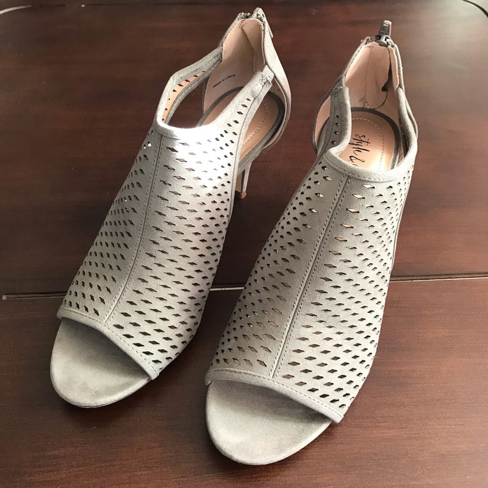 Style & Co Heels